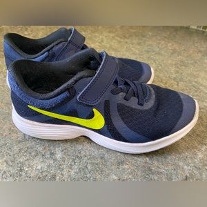 Kids Nike Shoes